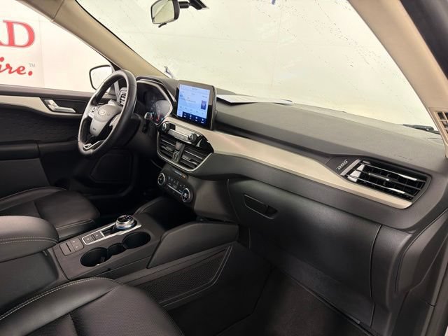 Certified 2020 Ford Escape SEL FWD image 17