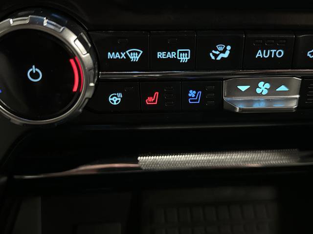 Certified 2022 Ford F150 Platinum w/ Equipment Group 701A High image 13