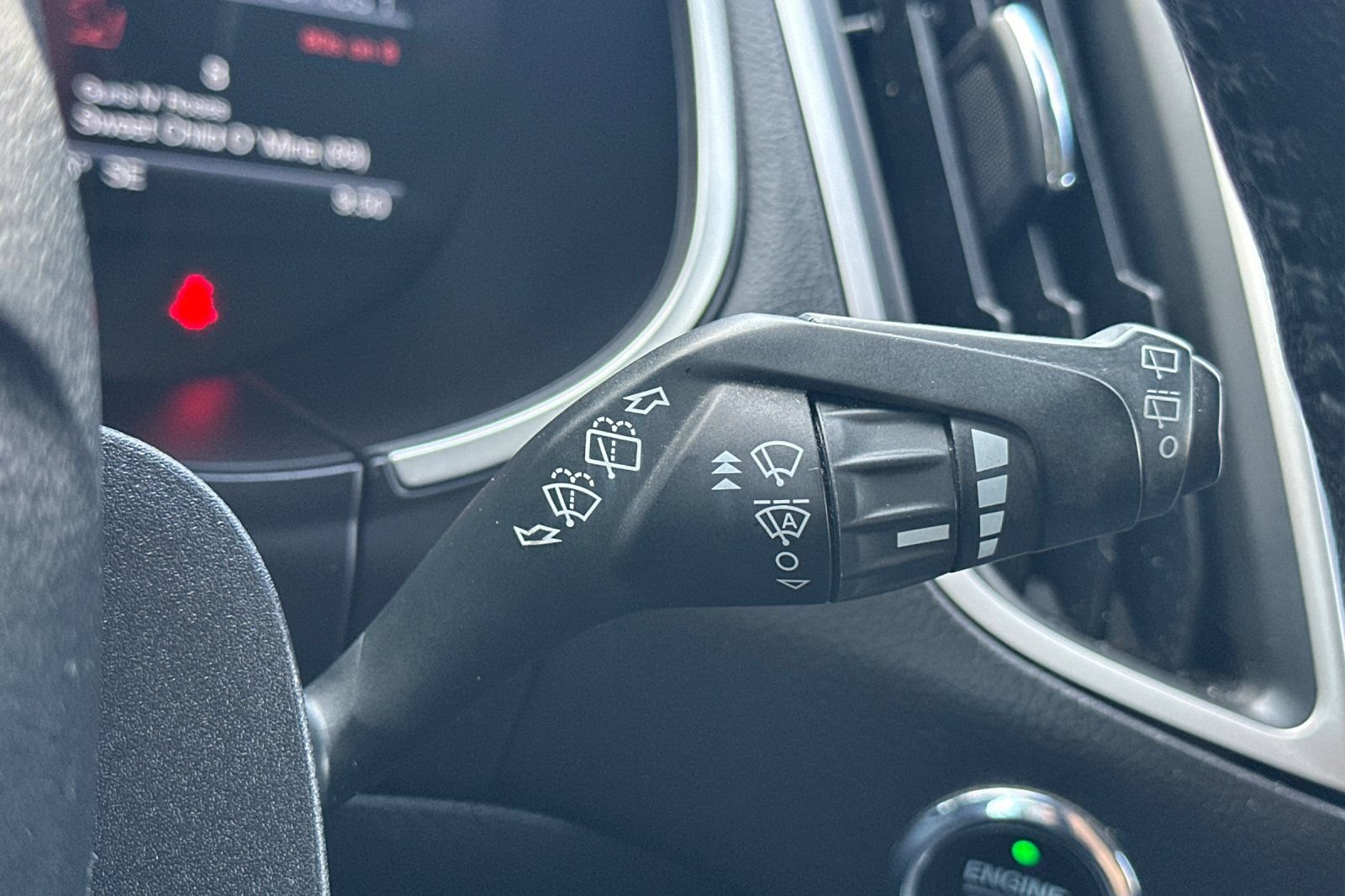 Certified 2019 Ford Edge SEL w/ Equipment Group 201A AWD/4WD image 39