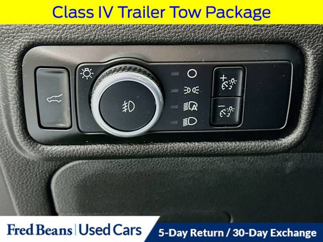 Certified 2023 Ford Explorer XLT w/ Equipment Group 202A AWD/4WD image 13