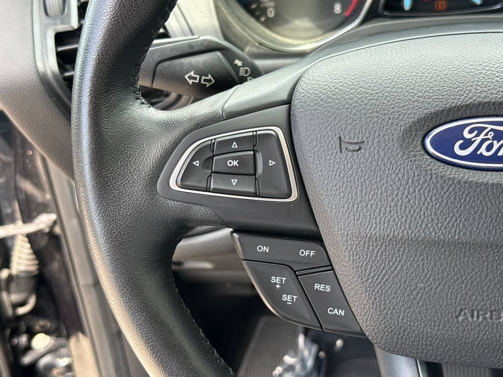 Certified 2019 Ford Escape SEL FWD image 15