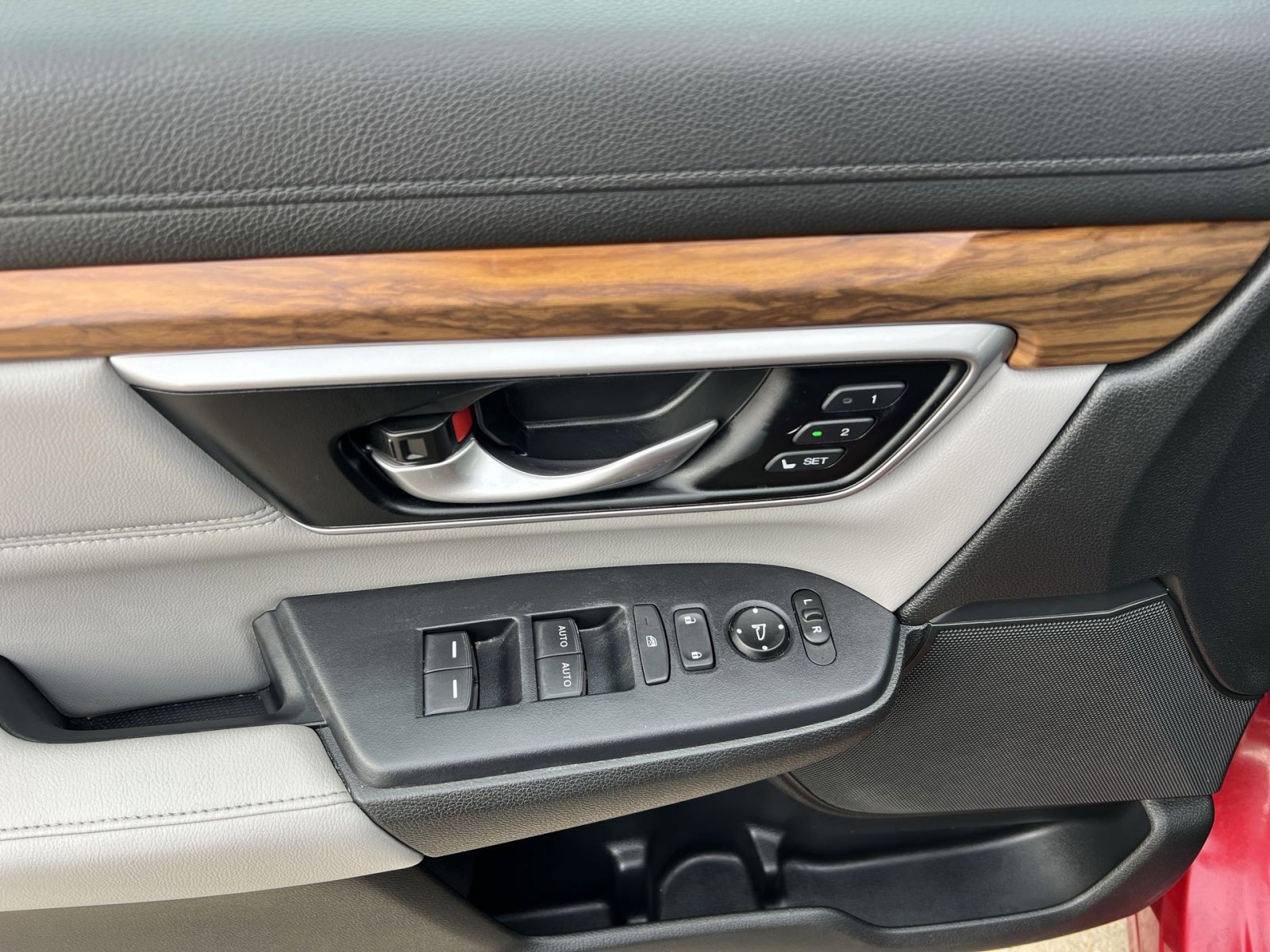 Used 2020 Honda CR-V EX-L image 15