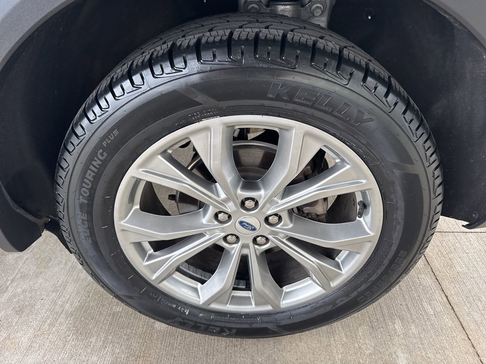 Certified 2023 Ford Explorer Limited w/ Limited Technology Package AWD/4WD image 20