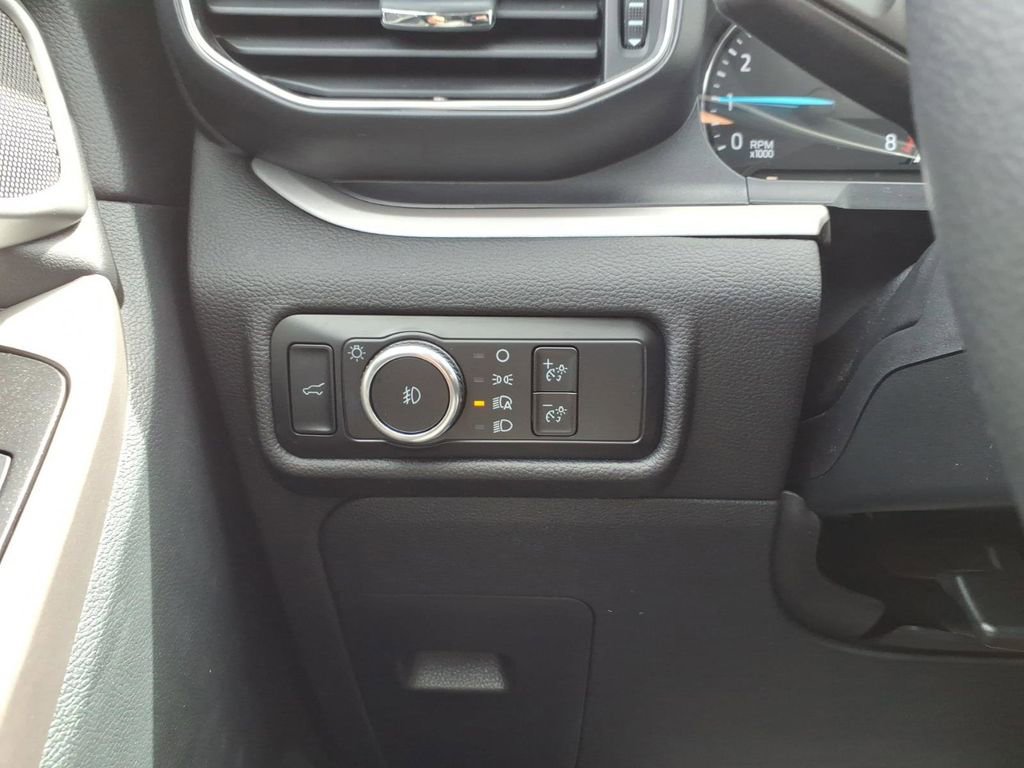 Certified 2024 Ford Explorer XLT w/ Equipment Group 202A AWD/4WD image 19