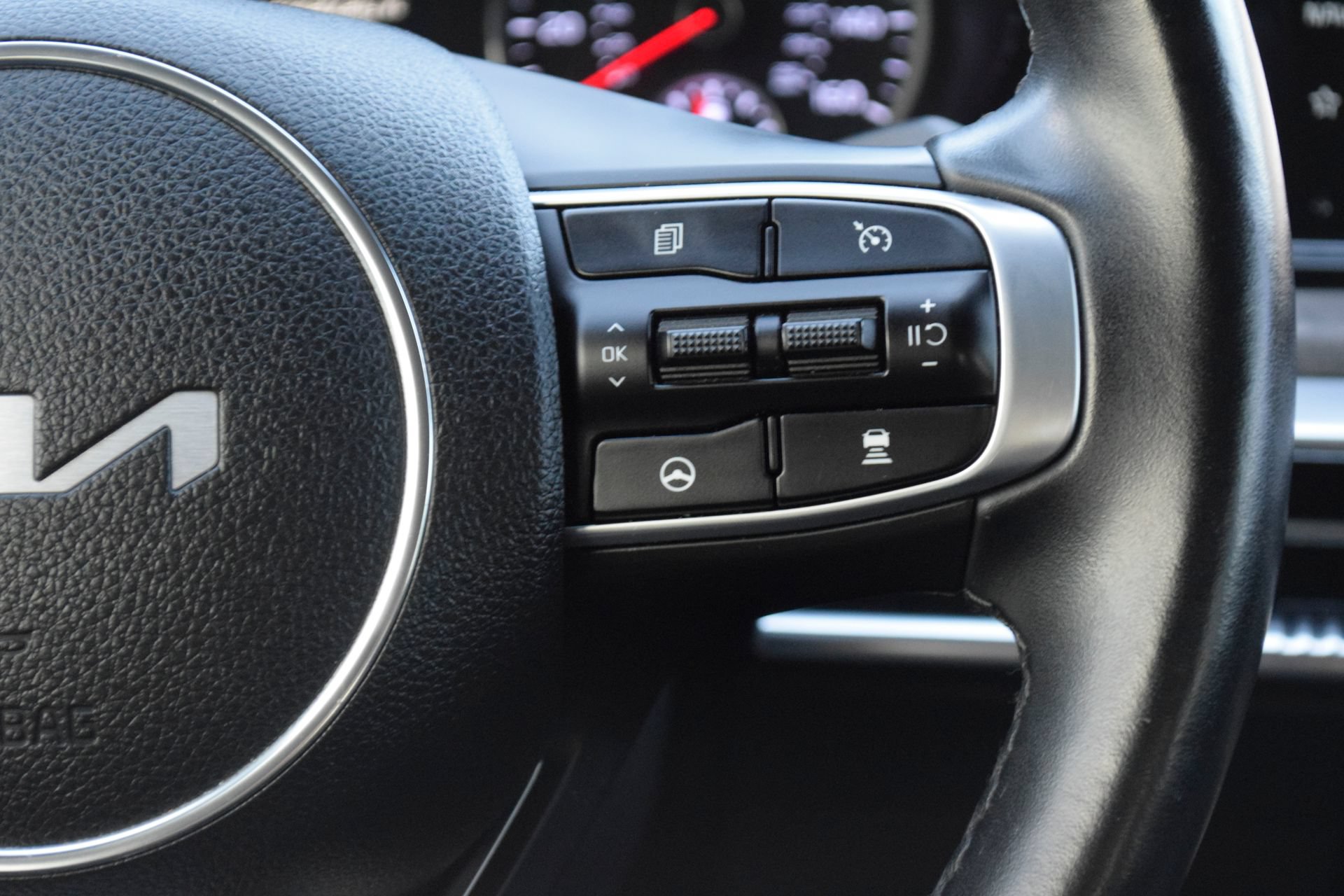 Used 2022 Kia K5 EX w/ EX Premium Package FWD image 8