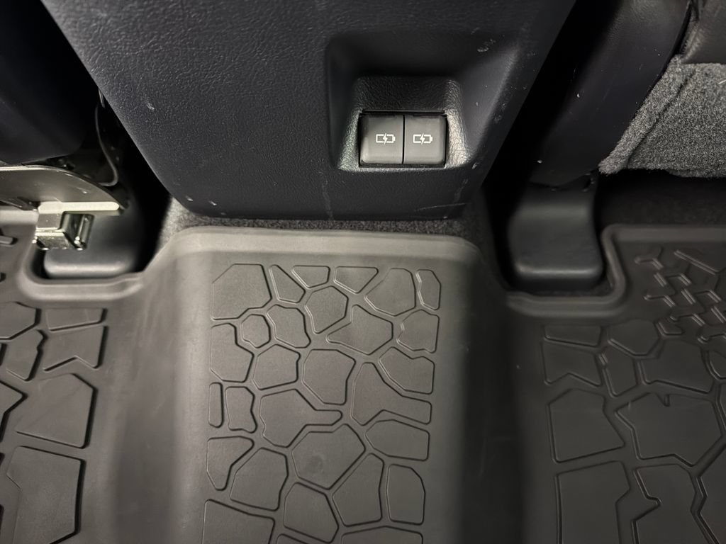 Used 2023 Toyota 4Runner TRD Pro AWD/4WD image 18
