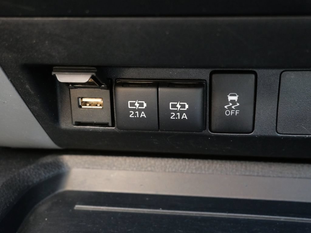 Used 2020 Toyota Tundra TRD Pro AWD/4WD image 26