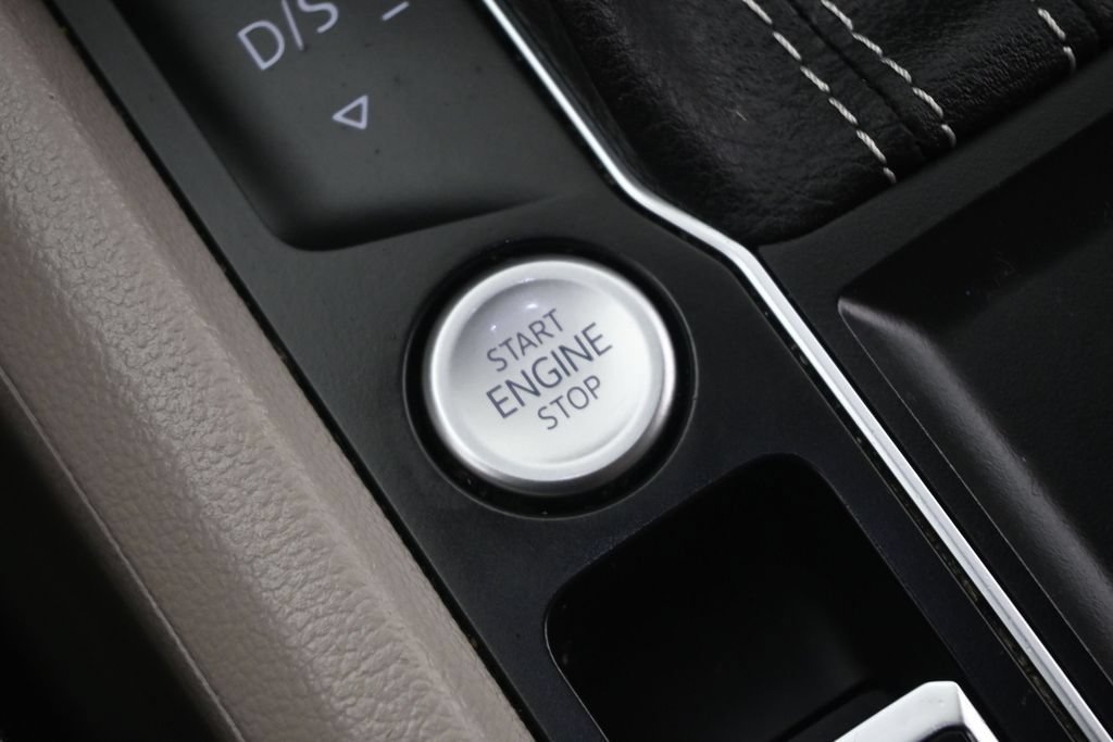 Used 2022 Volkswagen Atlas SE FWD image 13