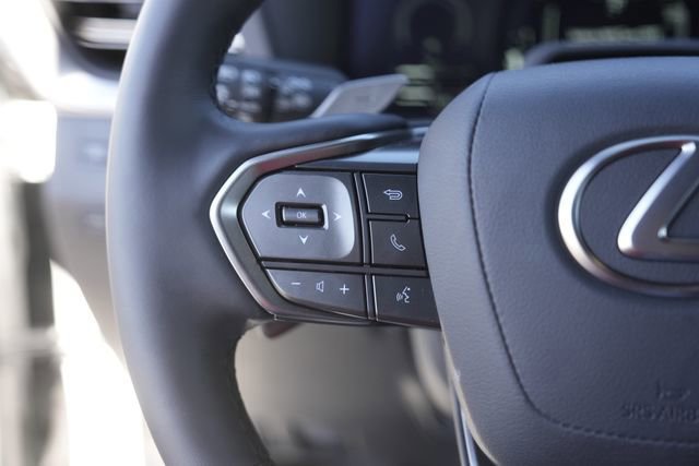 Used 2025 Lexus GX 550 w/ Cold Area Package image 23