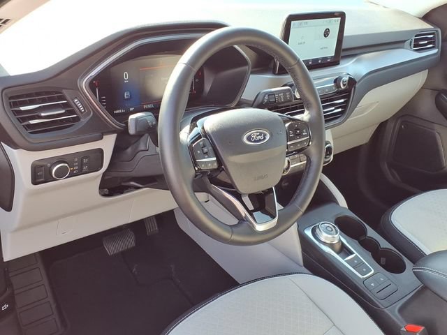 Certified 2024 Ford Escape Active AWD/4WD image 19