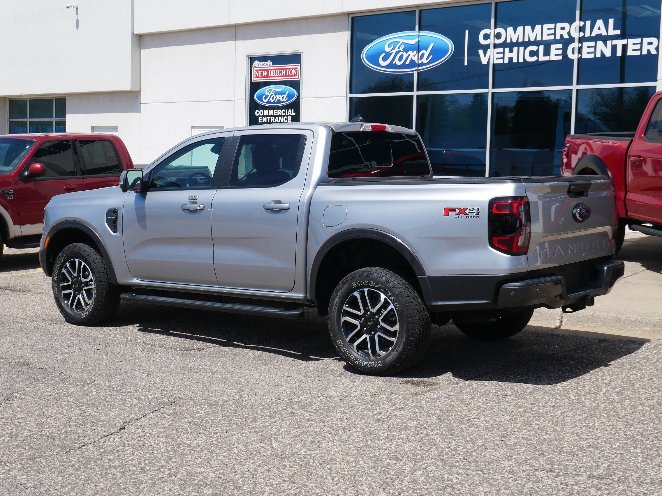 Certified 2024 Ford Ranger Lariat w/ FX4 Off-Road Package AWD/4WD image 27