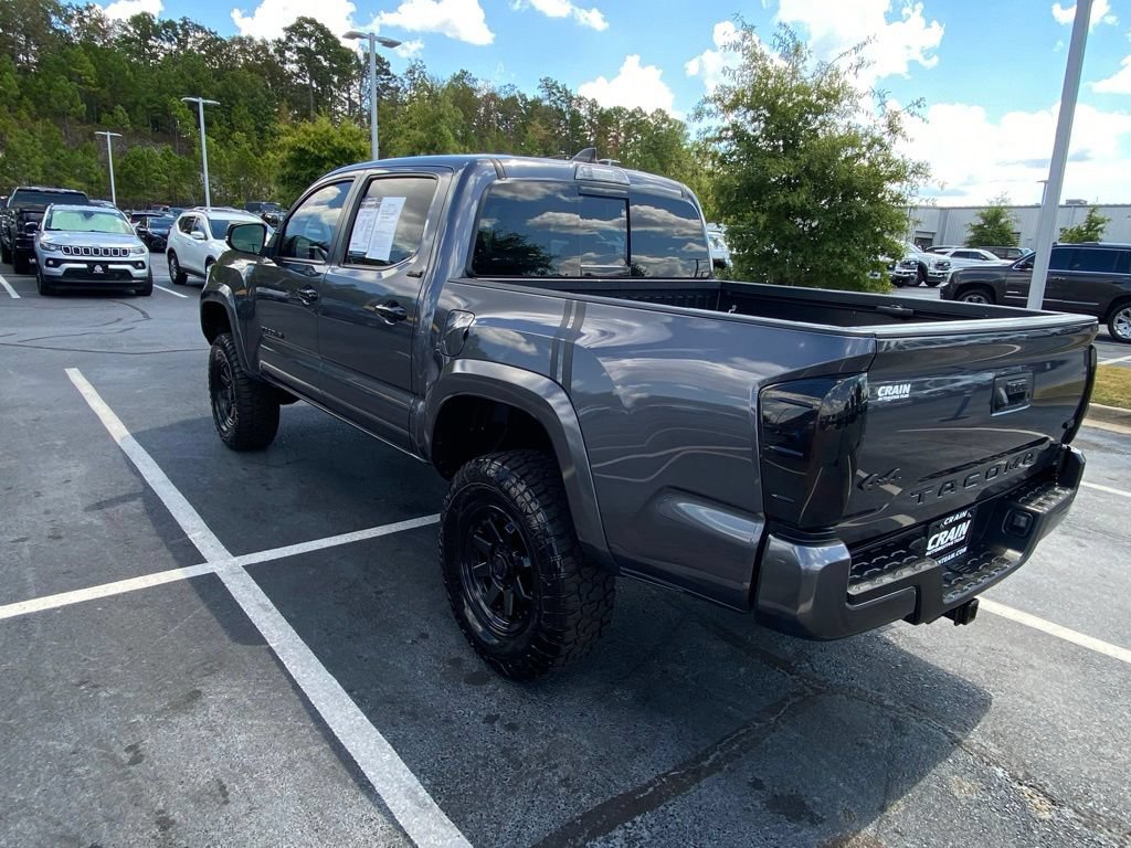 Used 2023 Toyota Tacoma SR5 w/ Technology Package AWD/4WD image 5