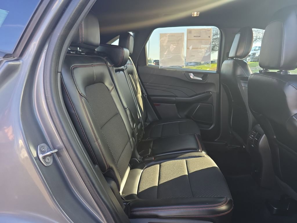 Certified 2023 Ford Escape ST-Line w/ Tech Pack #1 AWD/4WD image 42