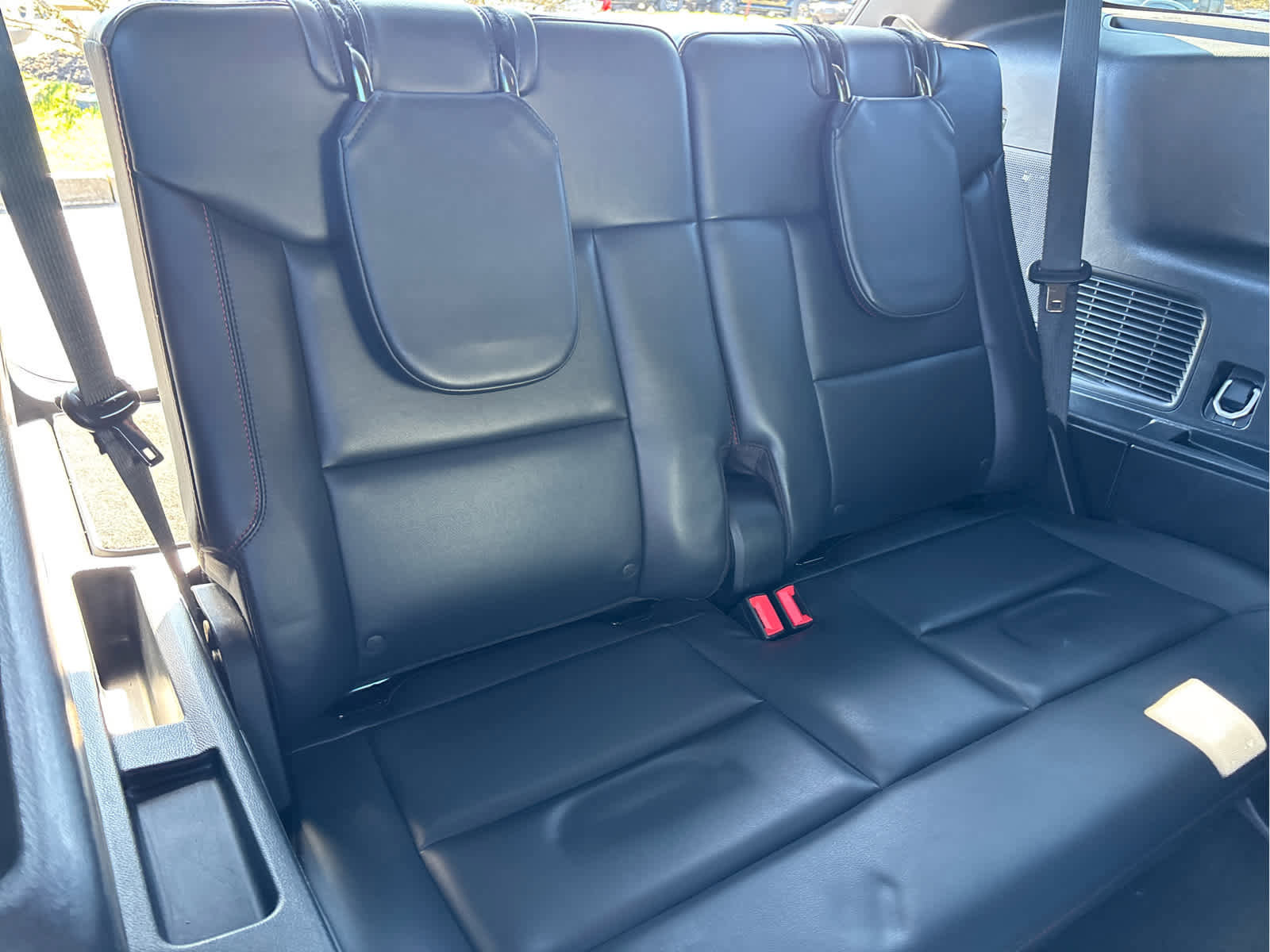 Certified 2025 Ford Explorer ST-Line image 40