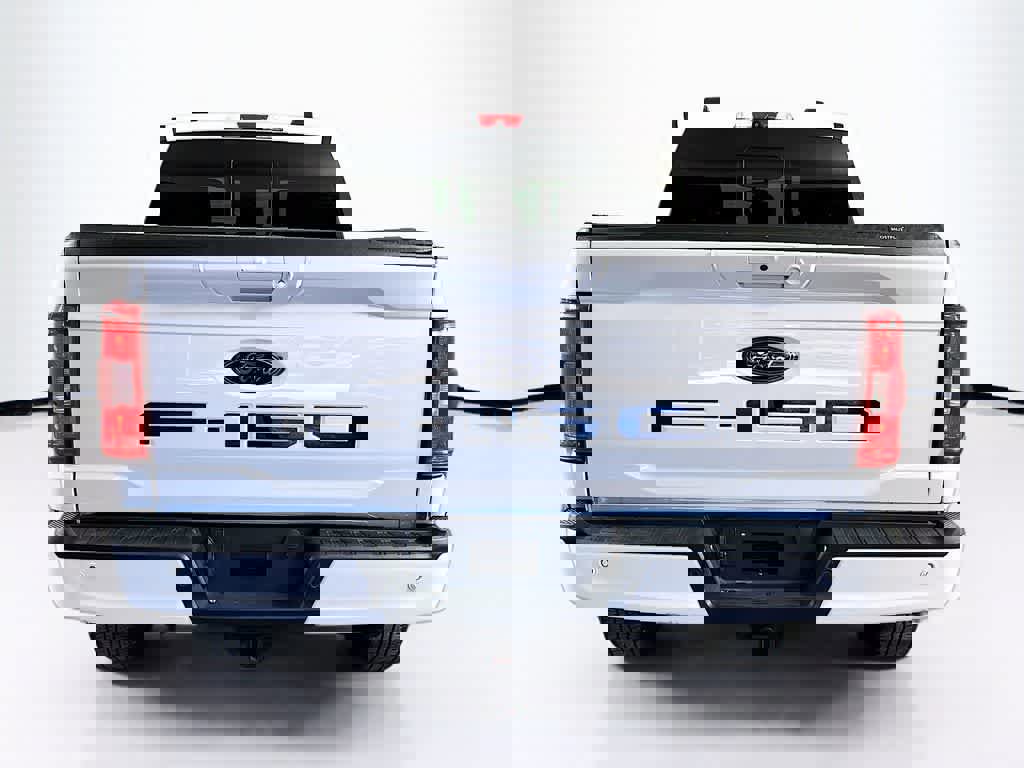 Certified 2022 Ford F150 XLT w/ Equipment Group 302A High image 4