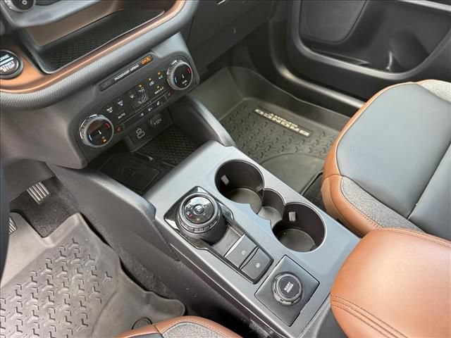 Certified 2024 Ford Bronco Sport Outer Banks w/ Tech Package AWD/4WD image 25