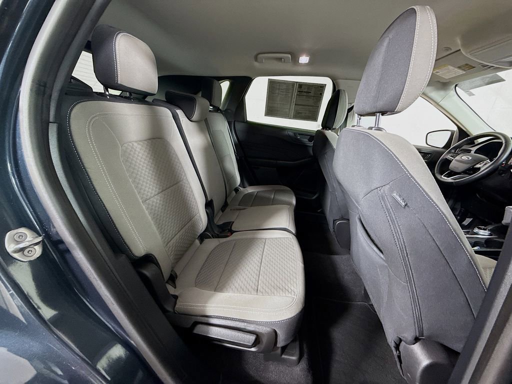 Certified 2022 Ford Escape SE w/ Cold Weather Package image 27