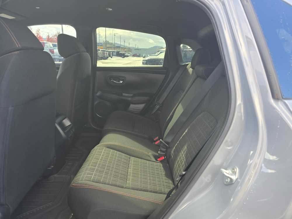 Used 2023 Honda HR-V Sport image 16