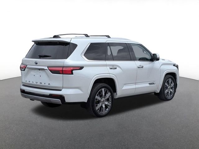Used 2023 Toyota Sequoia Capstone AWD/4WD image 3