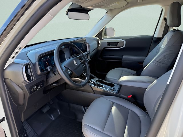 Certified 2025 Ford Bronco Sport Badlands AWD/4WD image 4