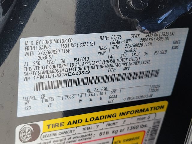 Certified 2025 Ford Expedition Active AWD/4WD image 16
