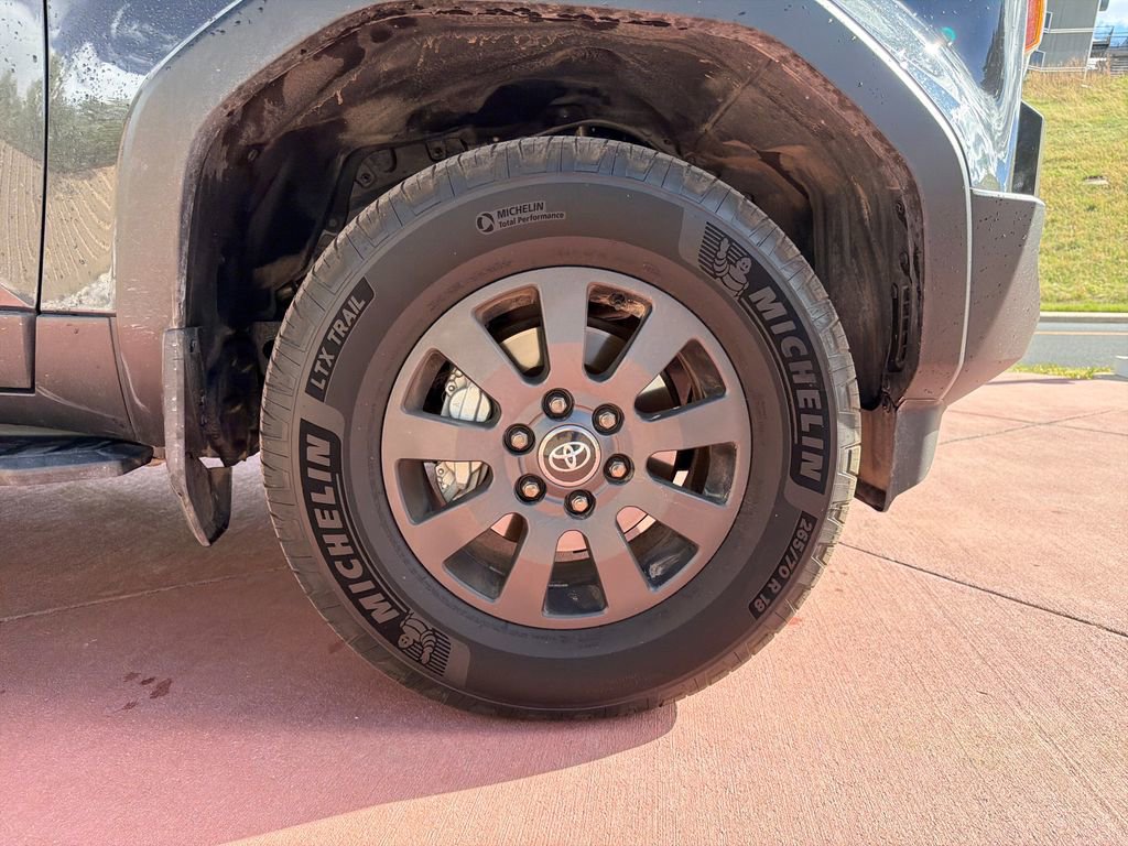 Used 2025 Toyota Land Cruiser w/ Premium Package image 34