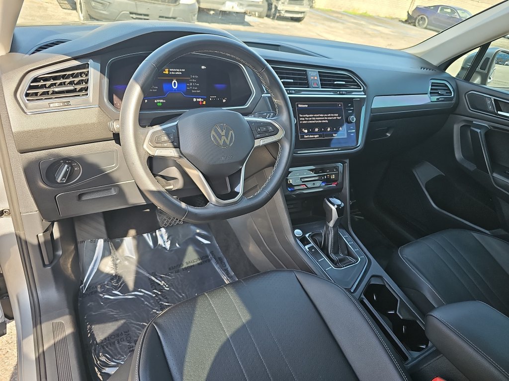 Used 2023 Volkswagen Tiguan SE FWD image 15