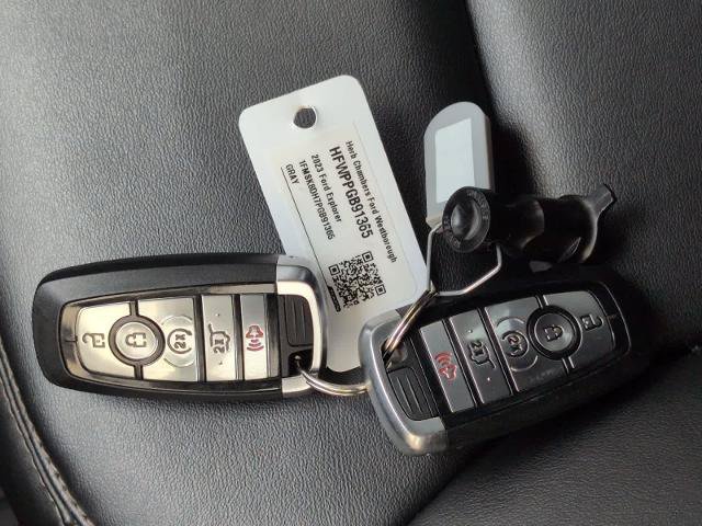 Certified 2023 Ford Explorer XLT w/ Equipment Group 202A AWD/4WD image 30