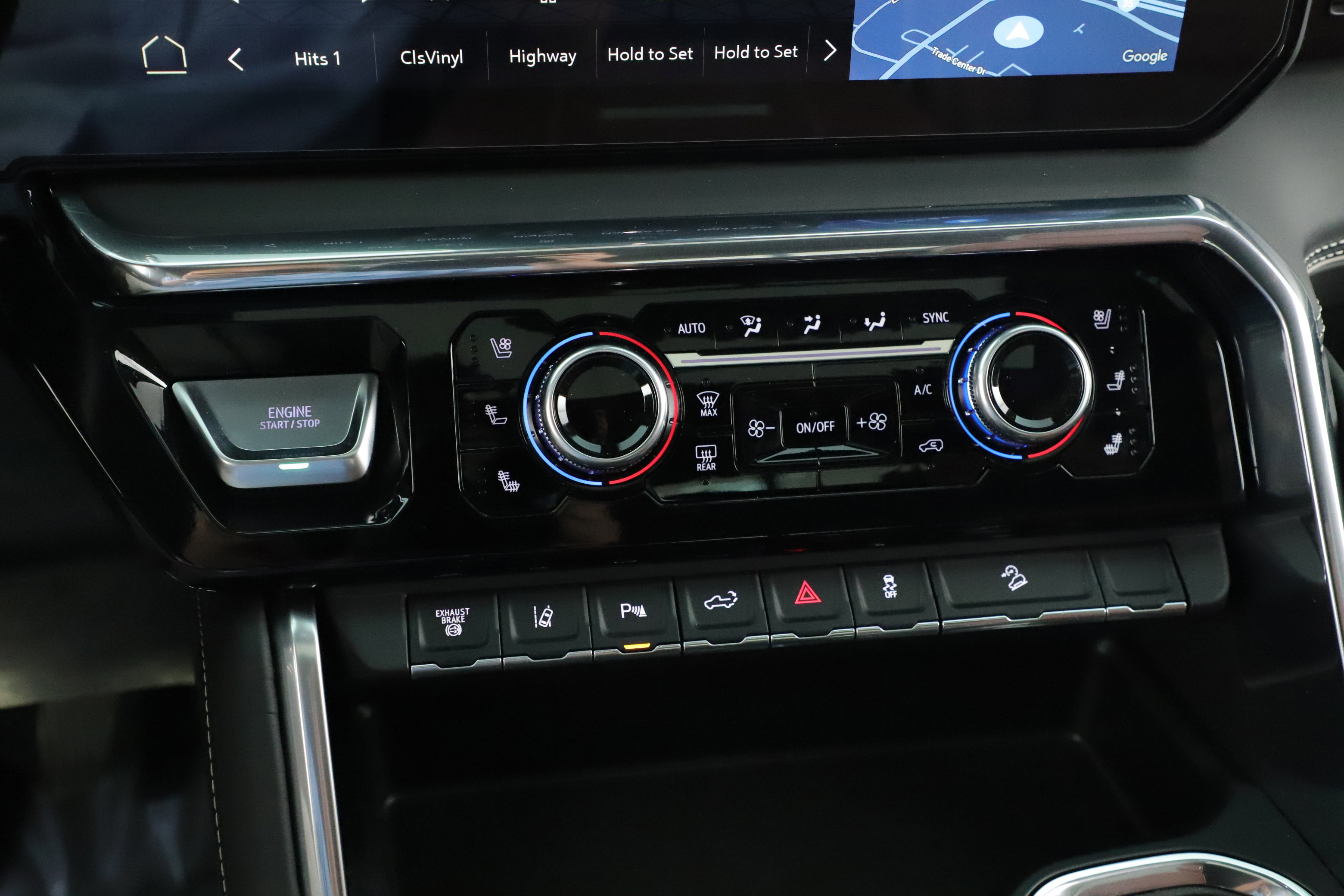 Used 2024 GMC Sierra 2500 Denali Ultimate w/ Max Trailering Package image 23