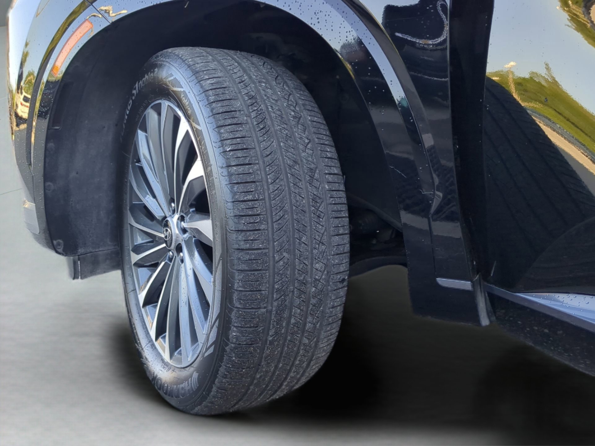 Used 2025 Hyundai Palisade Calligraphy FWD image 73