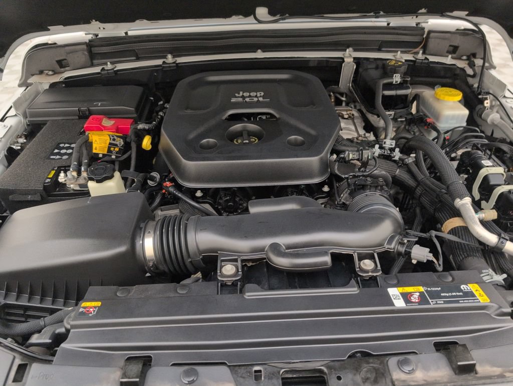 Used 2022 Jeep Wrangler Unlimited Sport AWD/4WD image 37