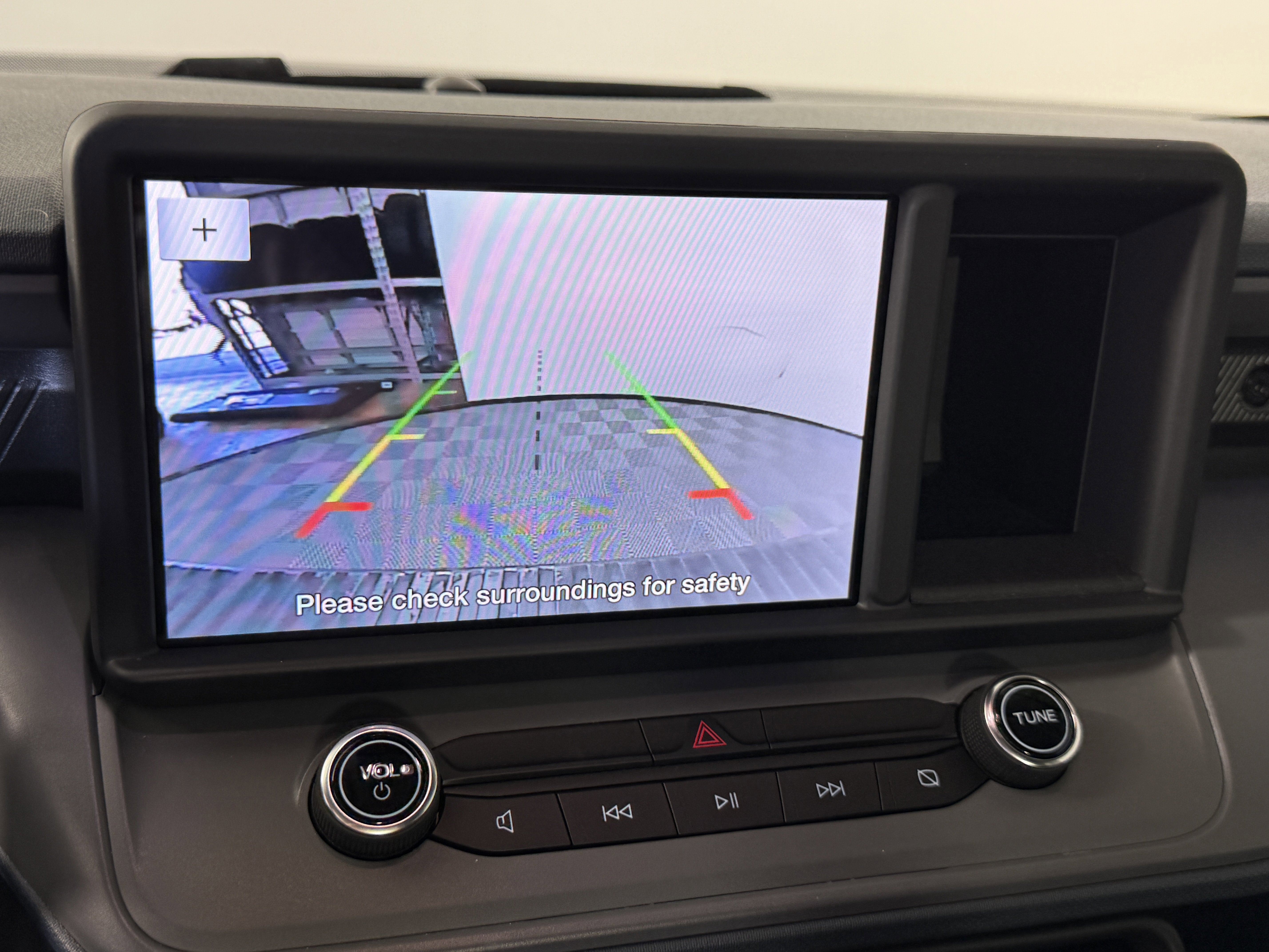 Certified 2024 Ford Maverick XLT w/ XLT Luxury Package image 21