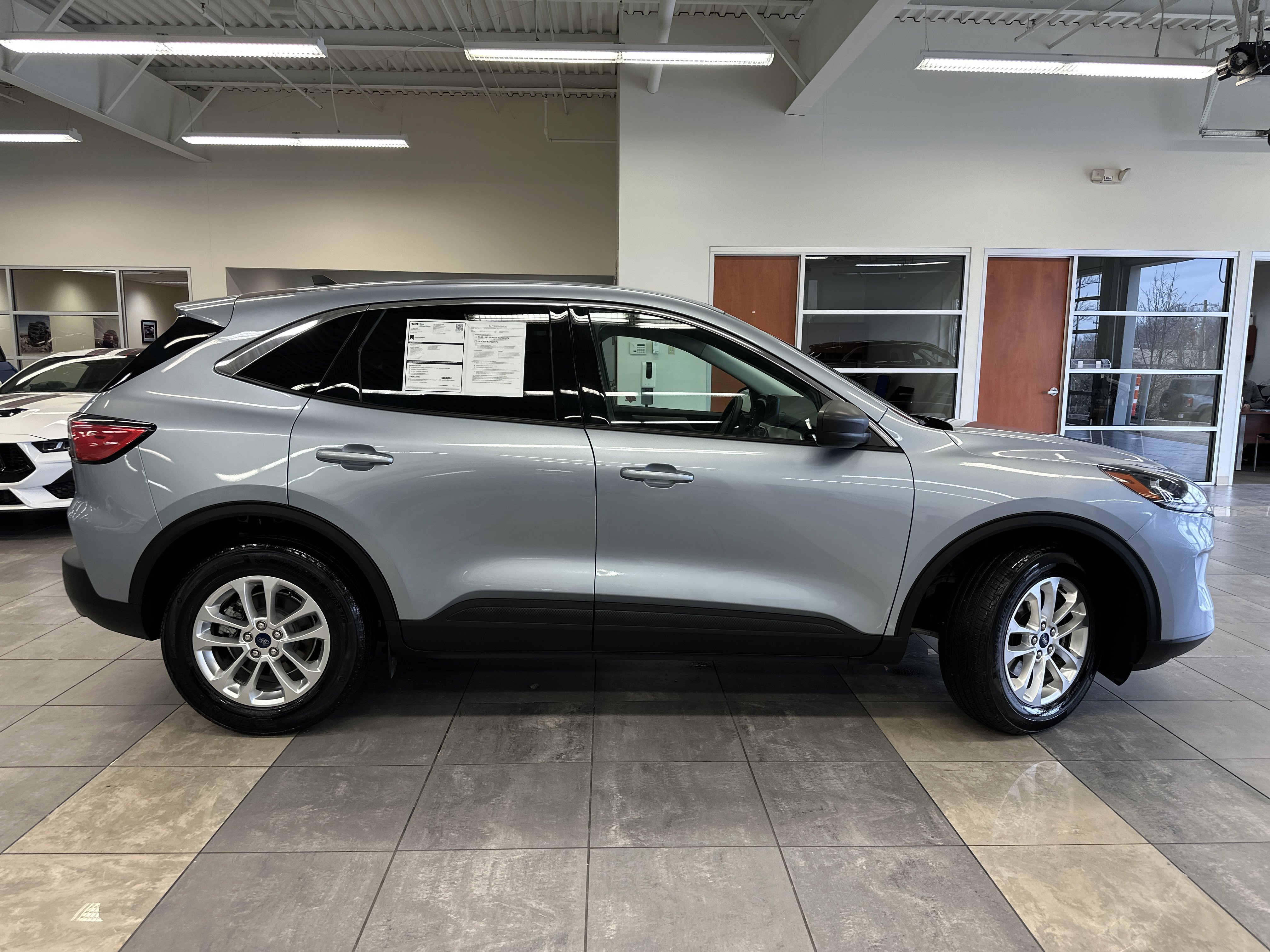 Certified 2022 Ford Escape SE w/ Convenience Package image 10