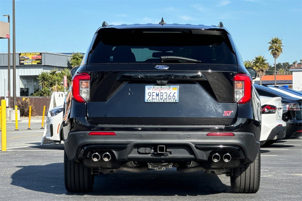 Certified 2022 Ford Explorer ST w/ Equipment Group 401A image 4
