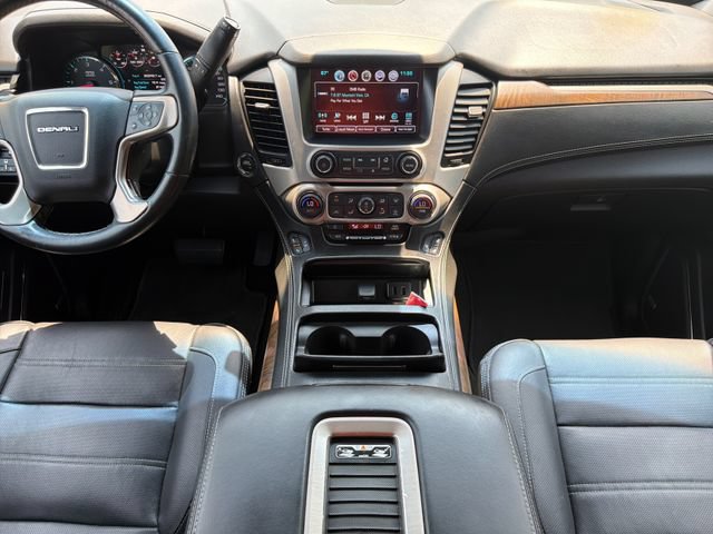 Used 2018 GMC Yukon Denali AWD/4WD image 23