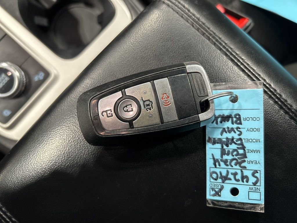 Certified 2024 Ford Explorer XLT w/ Class IV Trailer Tow Package image 24