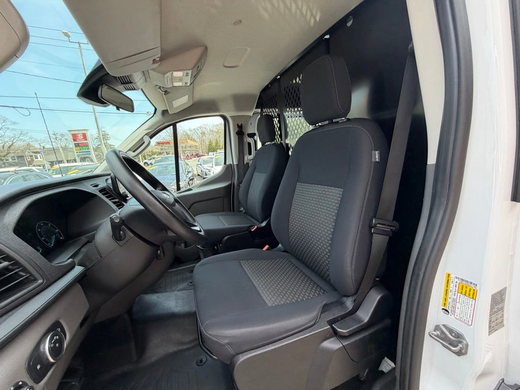 Certified 2024 Ford Transit 250 Low Roof w/ Exterior Upgrade Package image 6