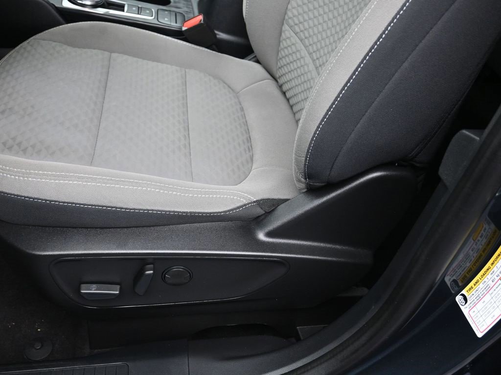 Certified 2022 Ford Escape SE w/ Convenience Package image 30