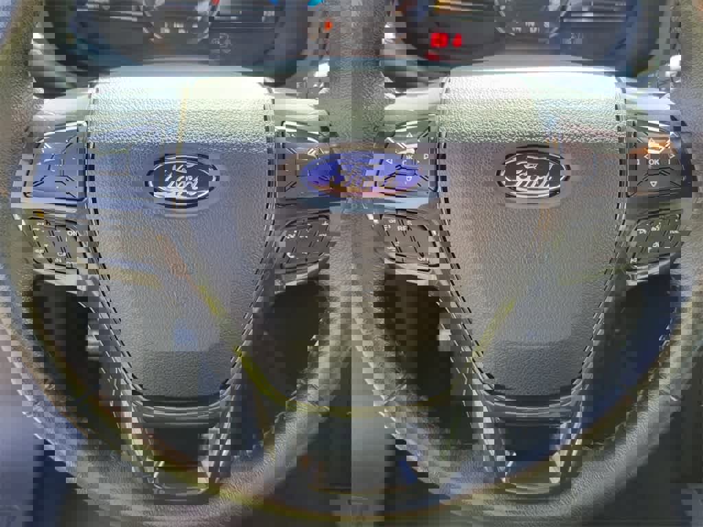 Certified 2019 Ford Explorer XLT w/ Equipment Group 201A image 19