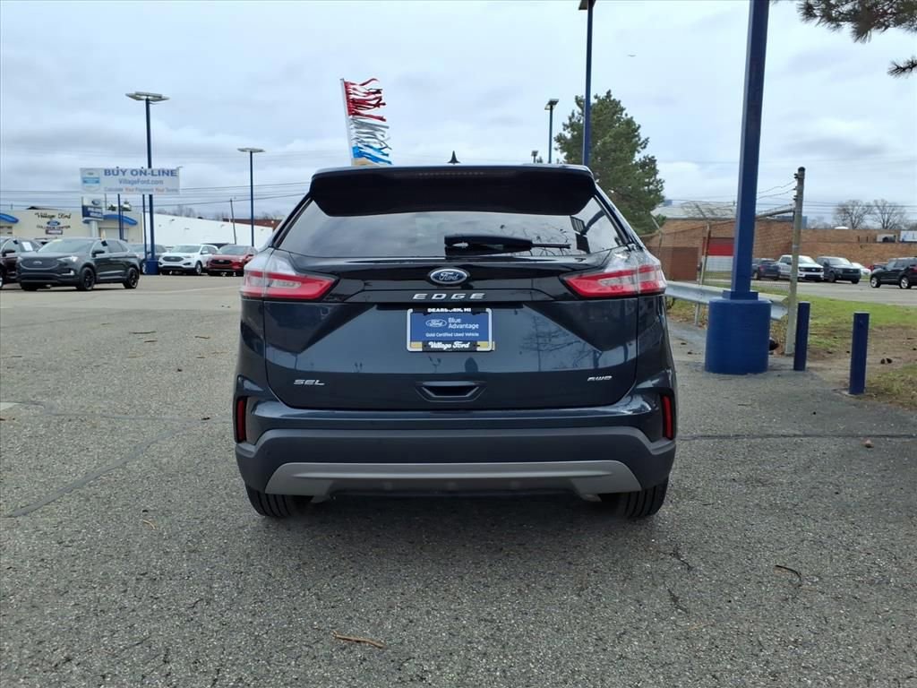 Certified 2024 Ford Edge SEL image 3