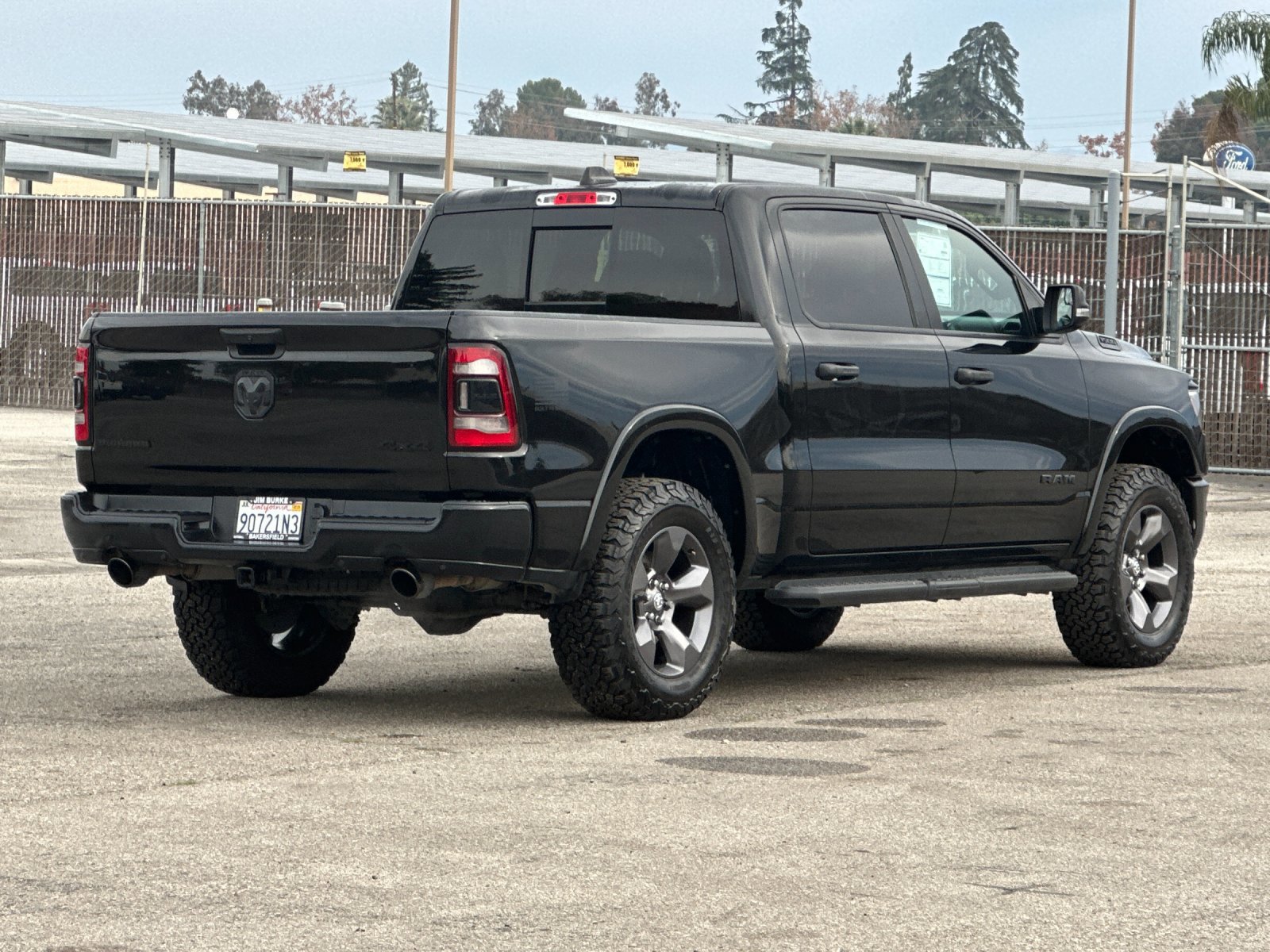 Used 2022 RAM 1500 Big Horn w/ Built-to-serve Edition image 5