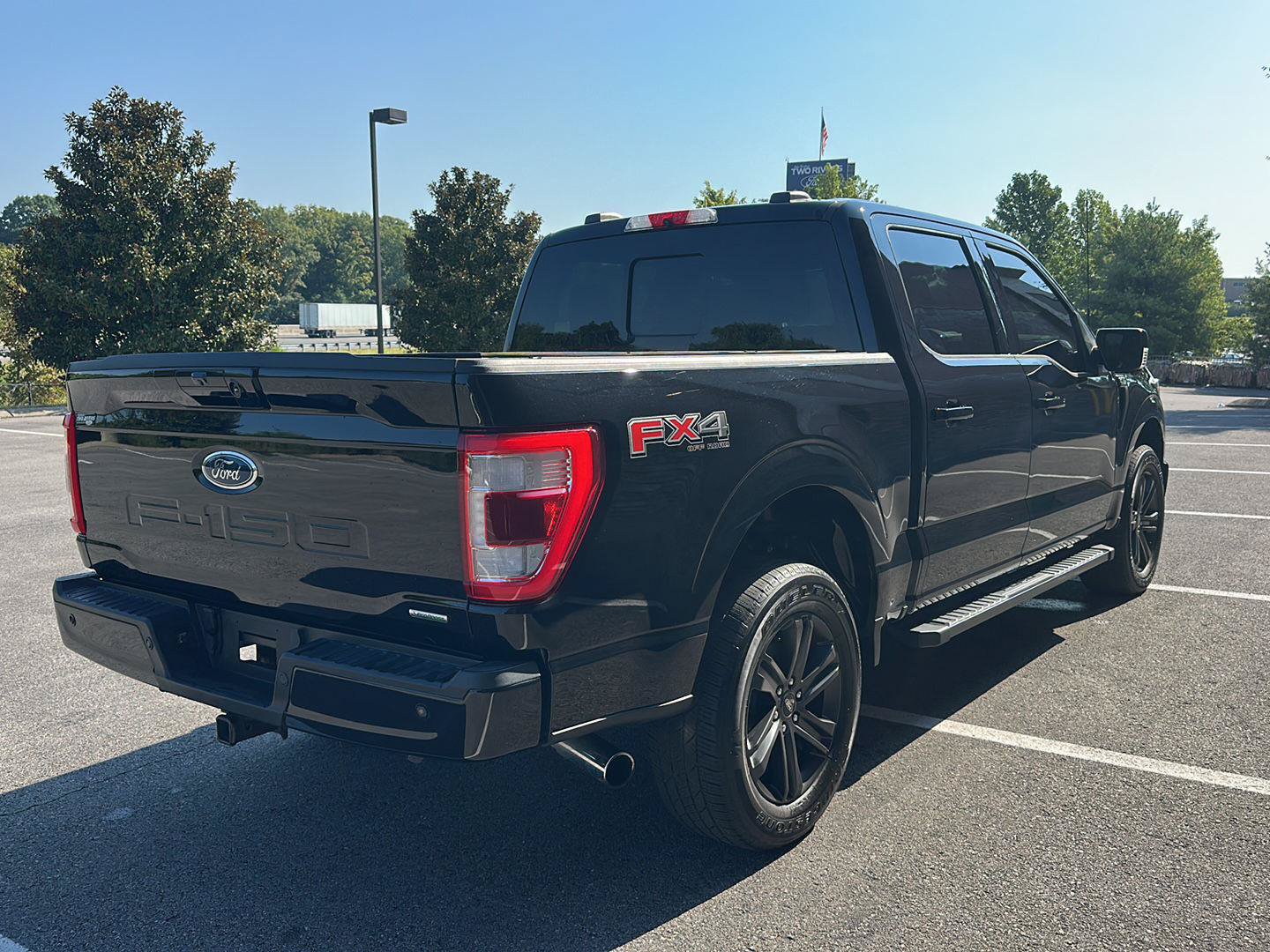 Certified 2022 Ford F150 Lariat AWD/4WD image 5