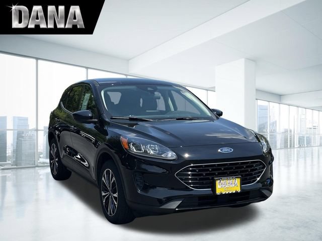 Certified 2022 Ford Escape SE w/ SE Sport Appearance Package