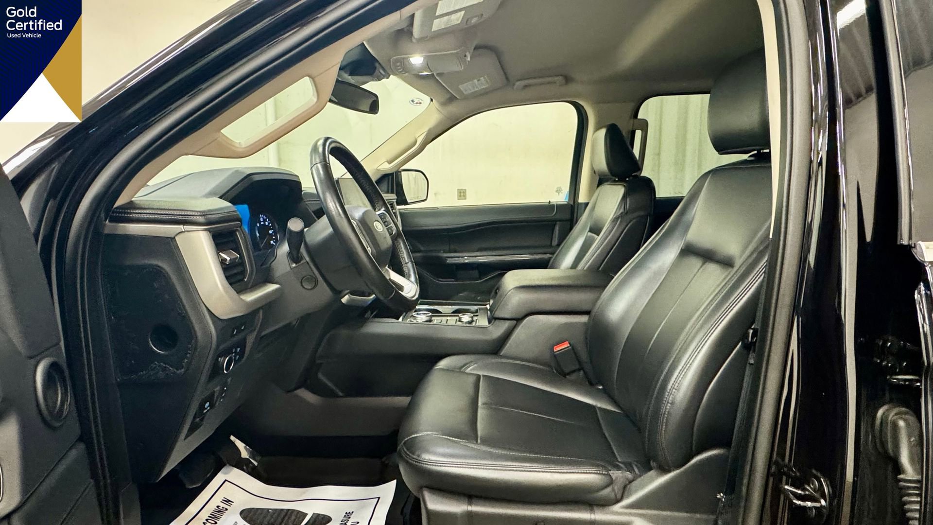 Certified 2024 Ford Expedition XLT image 29
