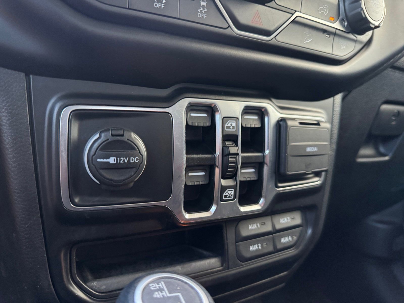 Used 2021 Jeep Wrangler Unlimited Sport image 25