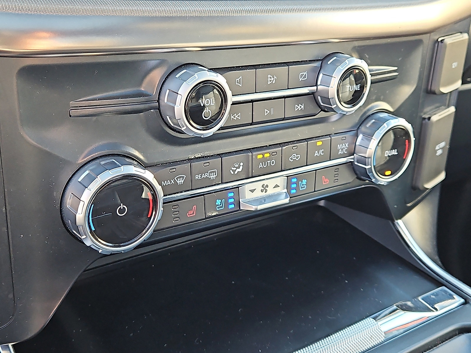 Certified 2023 Ford F150 Raptor image 17