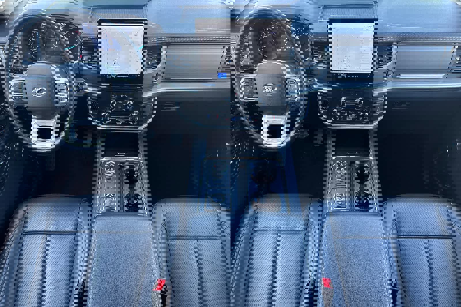 Certified 2024 Ford Expedition Max XLT image 9