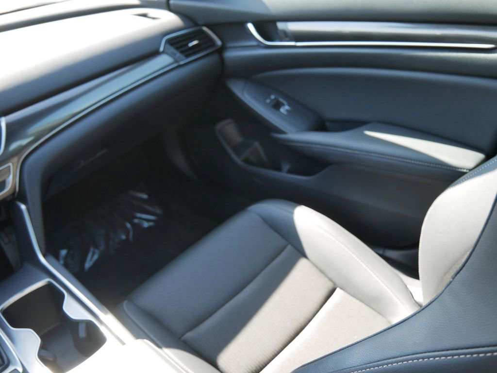 Used 2022 Honda Accord Sport image 15