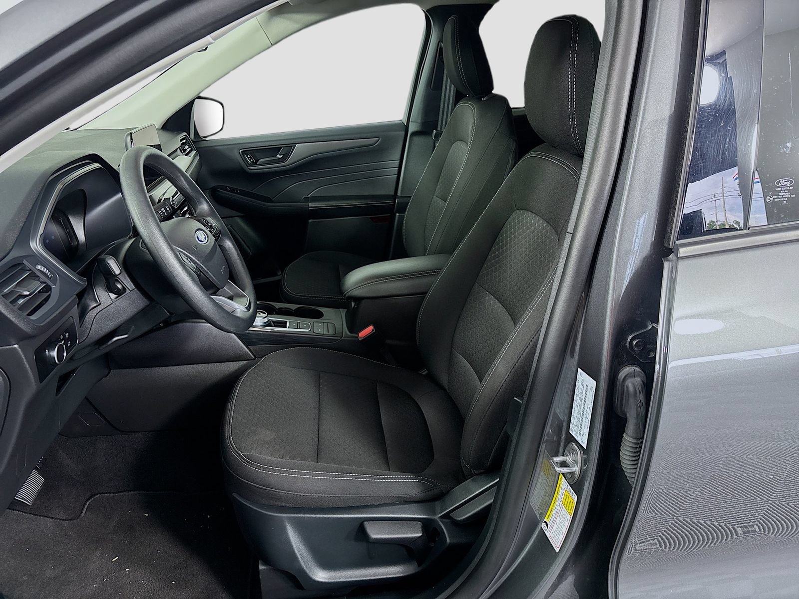 Certified 2025 Ford Escape Active FWD image 19