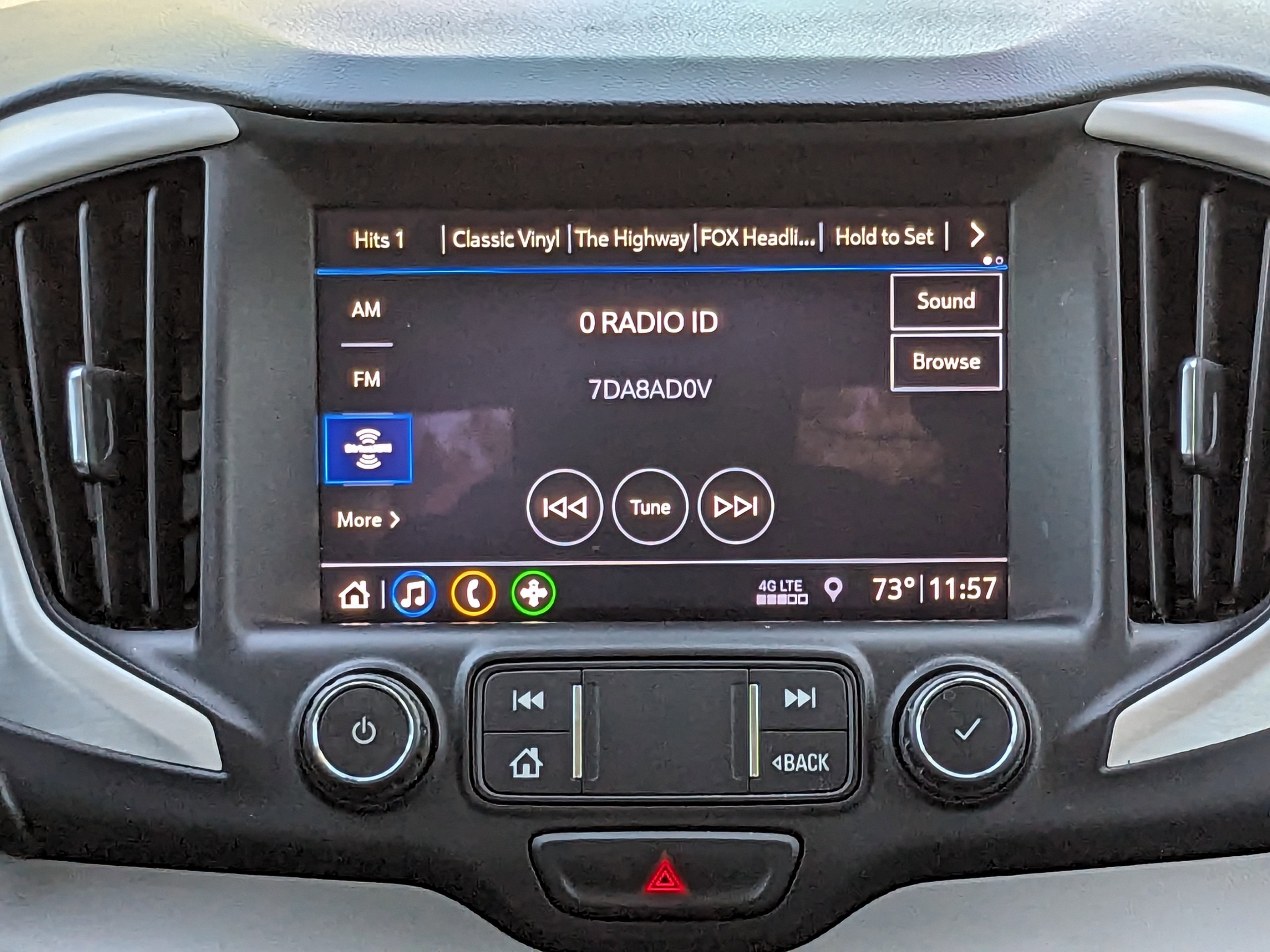 Used 2020 GMC Terrain SLT w/ Preferred Package image 18